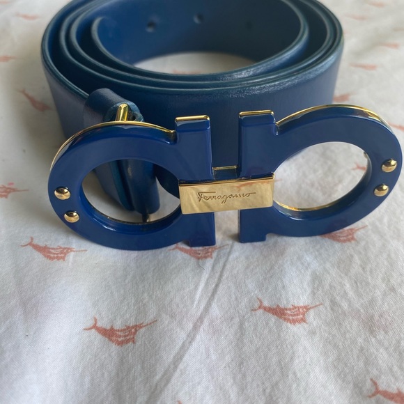 Authentic Ferragamo belt ..sold - Picture 2 of 5